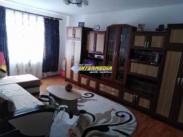 apartament-2-camere-decomandat-de-vanzare